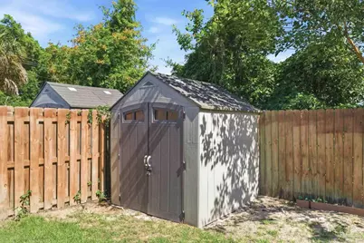 605 E Fisher St, Pensacola, FL 32503 - Photo 27