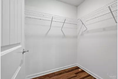 605 E Fisher St, Pensacola, FL 32503 - Photo 17