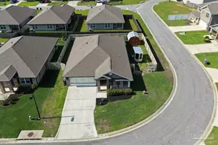 10560 Queens Gate Cir, Pensacola, FL 32506 - Photo 47