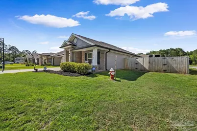 10560 Queens Gate Cir, Pensacola, FL 32506 - Photo 5