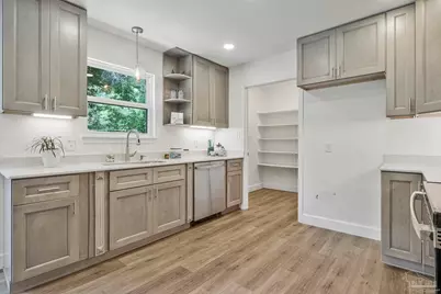 5141 Westport Dr, Milton, FL 32571 - Photo 5