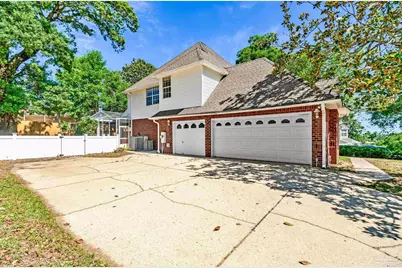 4530 Baywalk Cir, Pensacola, FL 32514 - Photo 3