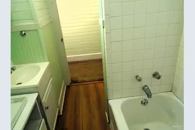 2612 W Blount St, Pensacola, FL 32505 - Photo 13