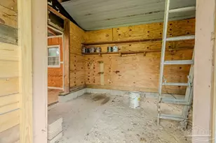 3235 Bayou Dr, Pensacola, FL 32505 - Photo 29