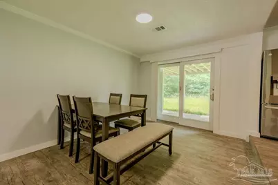 3235 Bayou Dr, Pensacola, FL 32505 - Photo 11