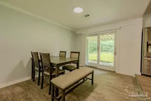 3235 Bayou Dr, Pensacola, FL 32505 - Photo 11