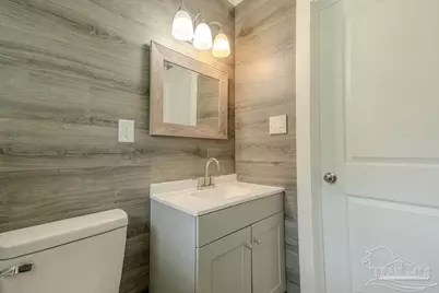 3235 Bayou Dr, Pensacola, FL 32505 - Photo 21