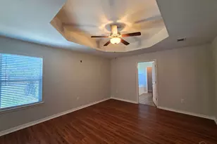 5574 Peach Dr, Pace, FL 32571 - Photo 9