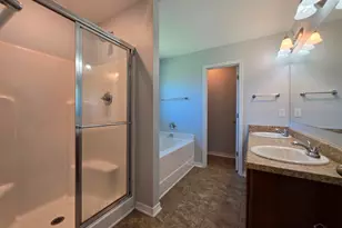 5574 Peach Dr, Pace, FL 32571 - Photo 11
