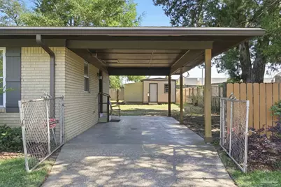 2335 Merle Cir, Pensacola, FL 32526 - Photo 3