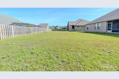 5928 Huntington Creek Blvd, Pensacola, FL 32526 - Photo 9