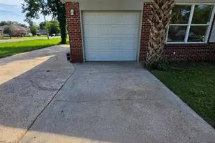 3131 N 10th Ave, Pensacola, FL 32503 - Photo 3