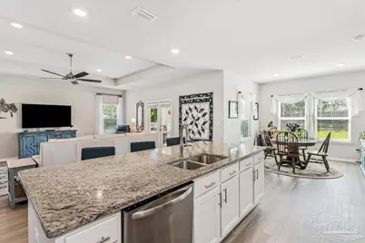 972 Jacobs Way, Cantonment, FL 32533 - Photo 11