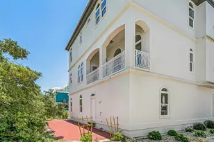 21 E Galvez Ct, Pensacola Beach, FL 32561 - Photo 63