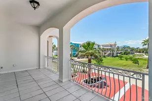 21 E Galvez Ct, Pensacola Beach, FL 32561 - Photo 31
