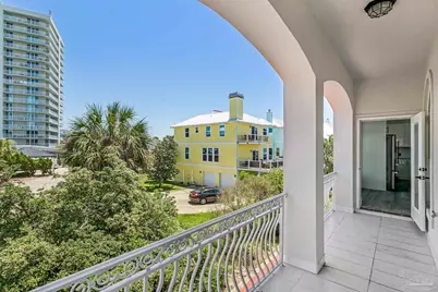 21 E Galvez Ct, Pensacola Beach, FL 32561 - Photo 33