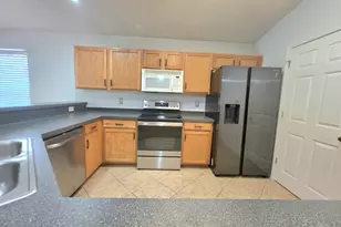 1059 Simpson St, Pensacola, FL 32526 - Photo 5