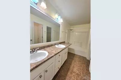 1059 Simpson St, Pensacola, FL 32526 - Photo 11