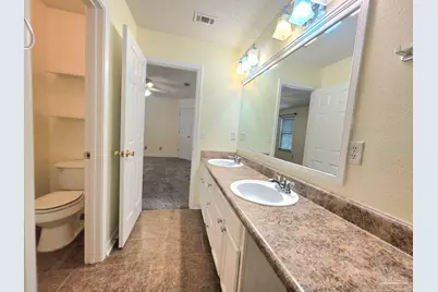 1059 Simpson St, Pensacola, FL 32526 - Photo 13
