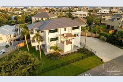 802 Rio Vista Dr, Pensacola Beach, FL 32561 - Photo 3