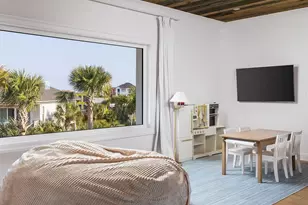 802 Rio Vista Dr, Pensacola Beach, FL 32561 - Photo 7