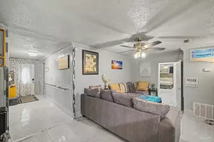 1731 Savage Ln, Pensacola, FL 32505 - Photo 9