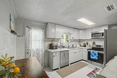 1731 Savage Ln, Pensacola, FL 32505 - Photo 11