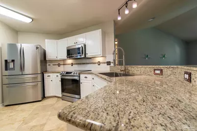 9687 Parker Lake Cir, Navarre, FL 32566 - Photo 11