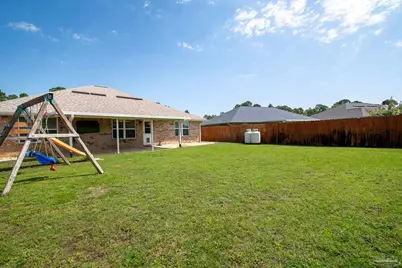 9687 Parker Lake Cir, Navarre, FL 32566 - Photo 29
