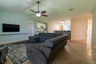 9687 Parker Lake Cir, Navarre, FL 32566 - Photo 9