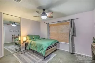 8138 Treetop Ln, Pensacola, FL 32514 - Photo 11