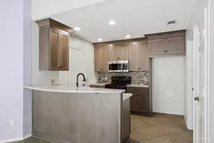 8138 Treetop Ln, Pensacola, FL 32514 - Photo 11