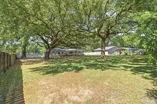 7580 Mobile Hwy, Pensacola, FL 32526 - Photo 35