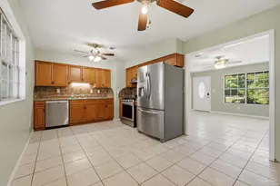 7580 Mobile Hwy, Pensacola, FL 32526 - Photo 9