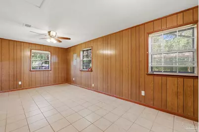 7580 Mobile Hwy, Pensacola, FL 32526 - Photo 15
