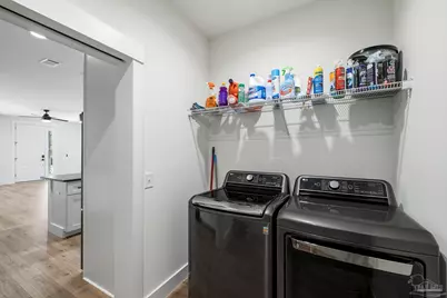 615 N B St, Pensacola, FL 32501 - Photo 17