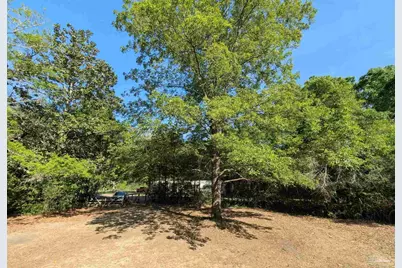 8733 Rebel Rd, Pensacola, FL 32526 - Photo 21