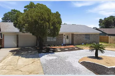 5570 Charbar Dr, Pensacola, FL 32526 - Photo 3