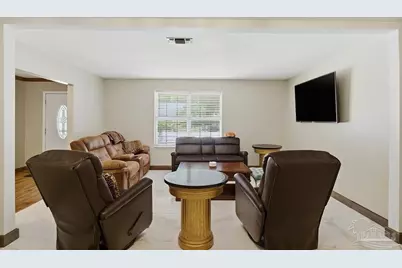 5570 Charbar Dr, Pensacola, FL 32526 - Photo 5