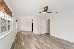 1200 Shoreline Dr, Gulf Breeze, FL 32561 - Photo 3