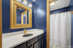 1200 Shoreline Dr, Gulf Breeze, FL 32561 - Photo 25