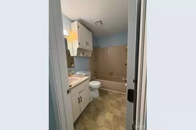 5599 Wesley Dr, Milton, FL 32570 - Photo 17