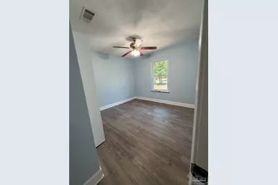 5599 Wesley Dr, Milton, FL 32570 - Photo 15