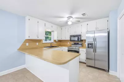 5599 Wesley Dr, Milton, FL 32570 - Photo 5