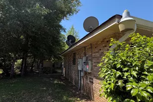 5599 Wesley Dr, Milton, FL 32570 - Photo 3