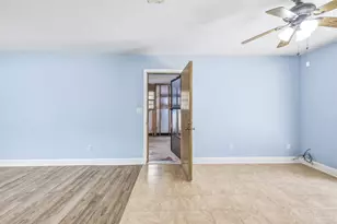 5599 Wesley Dr, Milton, FL 32570 - Photo 15