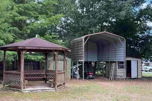 5599 Wesley Dr, Milton, FL 32570 - Photo 39