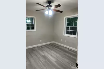 207 Emerald Ave, Pensacola, FL 32505 - Photo 17