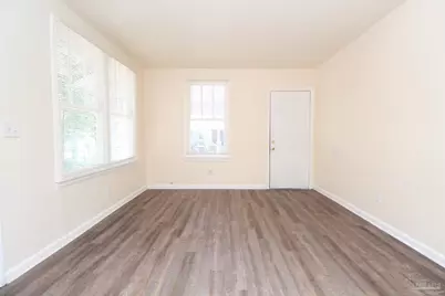 1218 N Kirk St, Pensacola, FL 32505 - Photo 3
