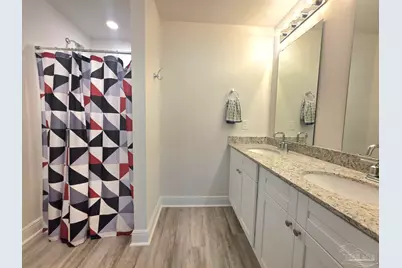 7158 Village Ln, Pensacola, FL 32504 - Photo 15